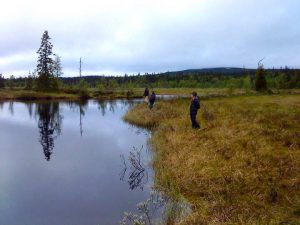 Fiske med Hotagenkortet i Hotagsbygden. Foto Anki Hallqvist